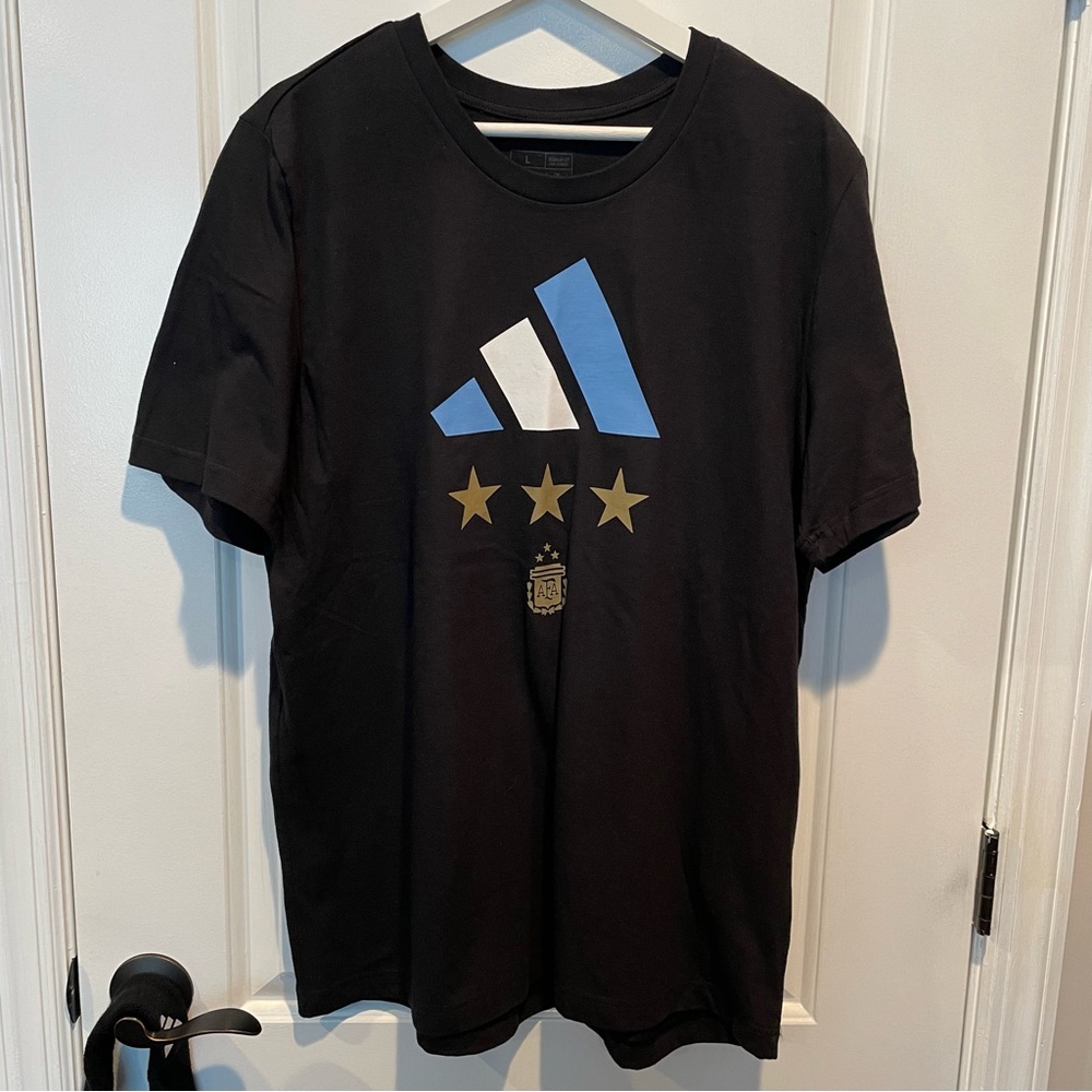 Argentina Adidas 3 Stars World Cup Winners T-Shirt (L).